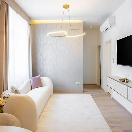 Luxurious W/ A Stunning View To The Basilica Budapeste