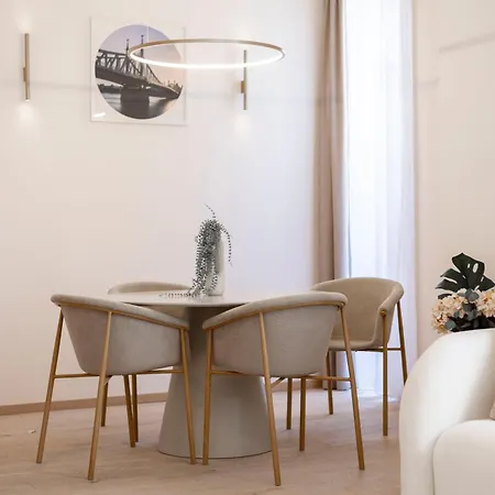 Luxurious W/ A Stunning View To The Basilica Budapeste
