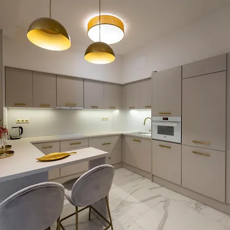 Luxurious W/ A Stunning View To The Basilica Budapeste