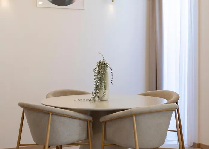 Luxurious W/ A Stunning View To The Basilica